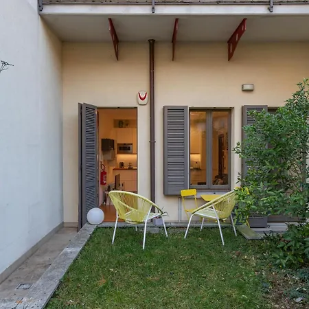 I-host - Scalvini 6 * Milán