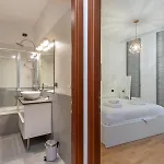 Apartamento I-host - Scalvini 6 Milão